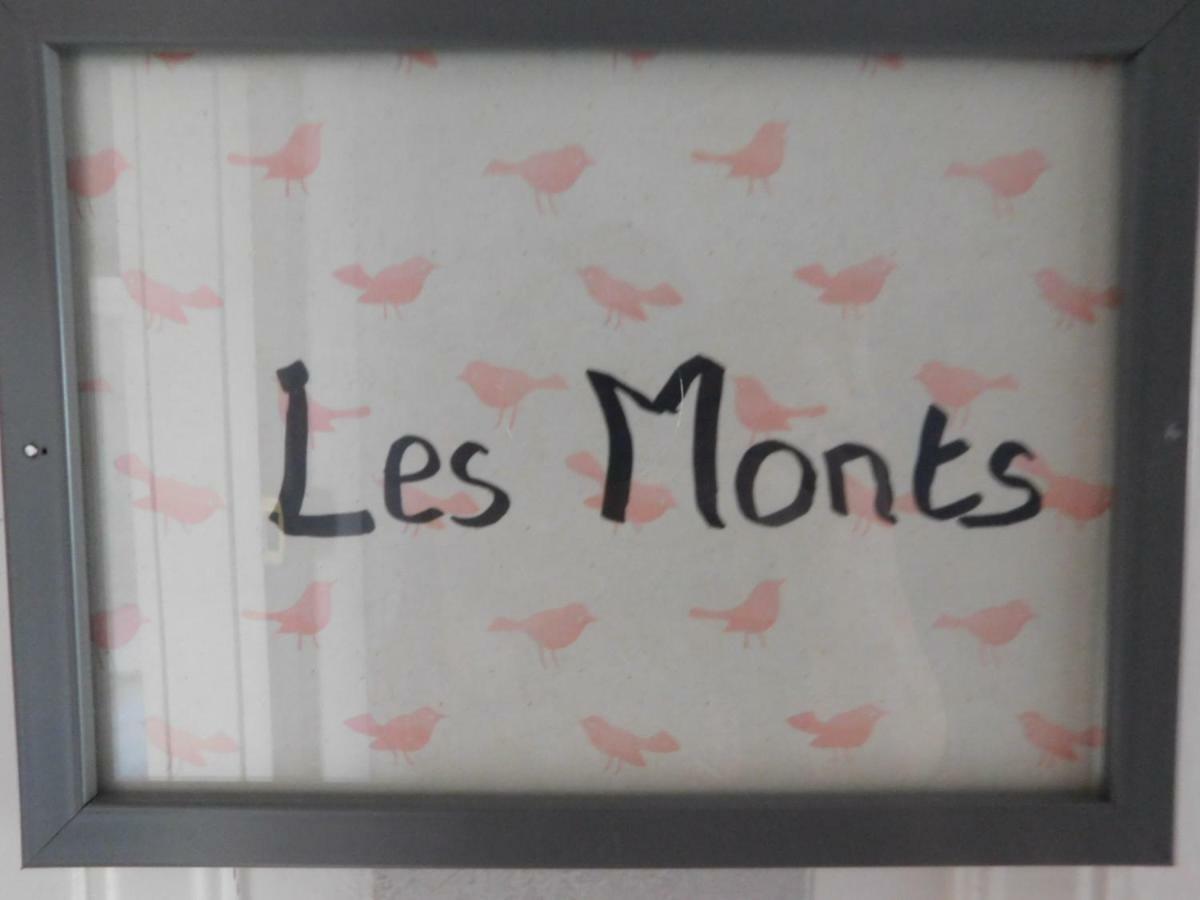 Monts Et Reves Bed & Breakfast Ramonchamp Exterior photo