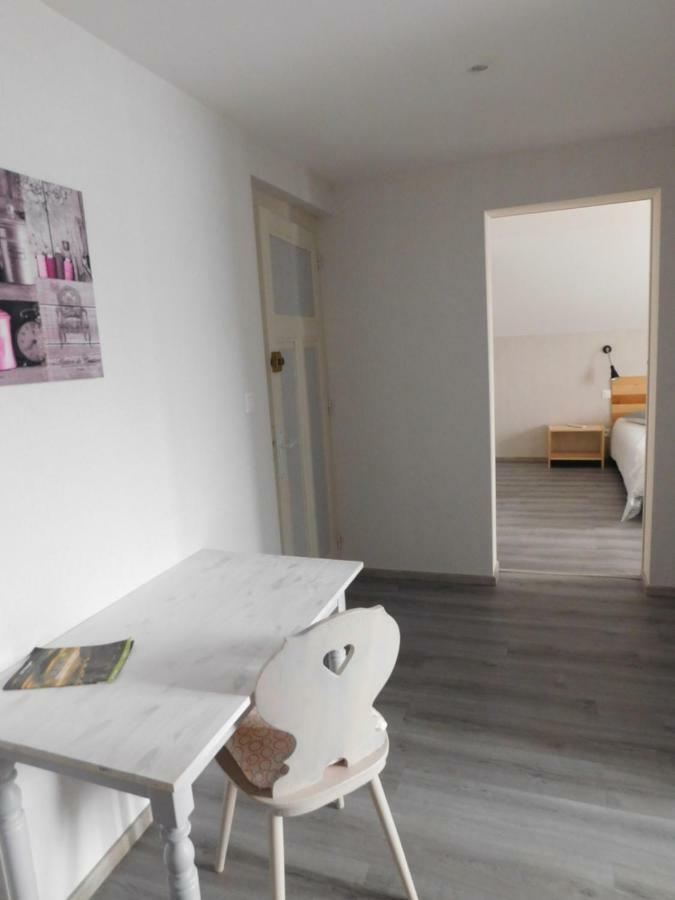 Monts Et Reves Bed & Breakfast Ramonchamp Exterior photo